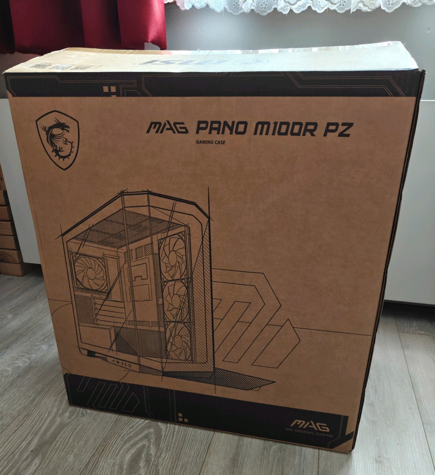 MSI Mag Pano M100R PZ, Computers en Software, Computerbehuizingen, Ophalen, Nieuw
