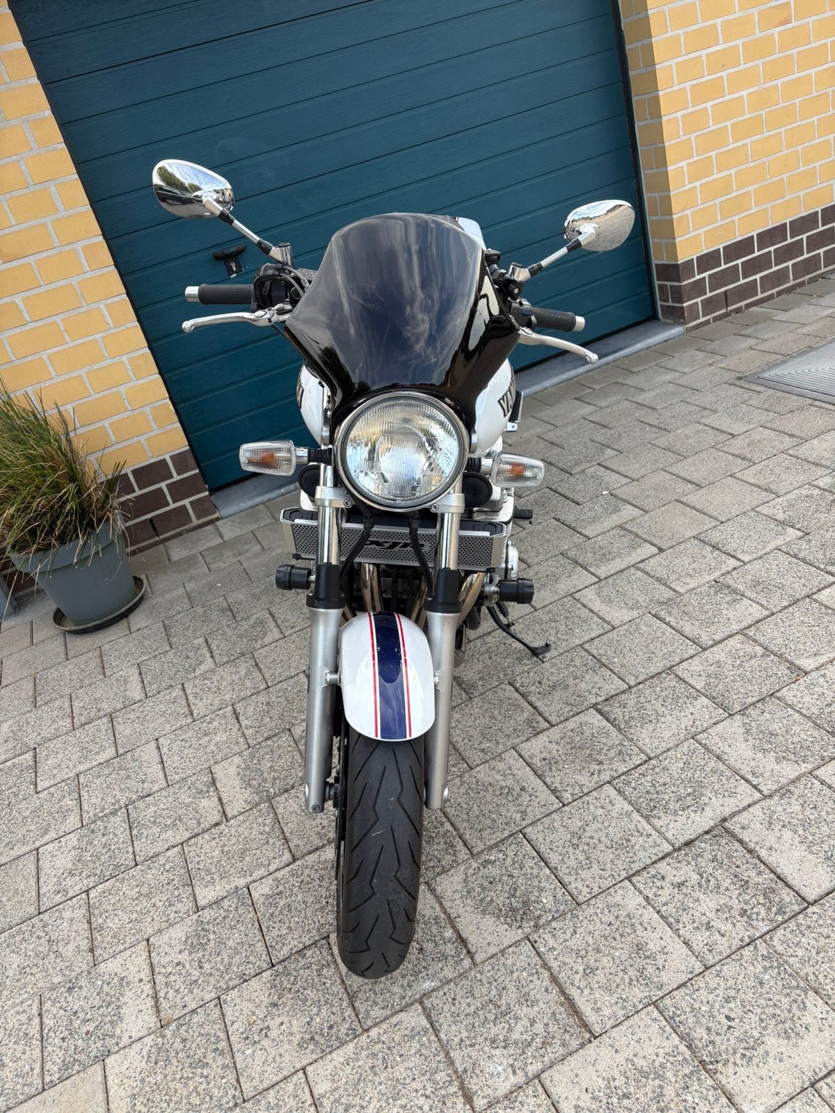 Yamaha XJR1300 SP, Motos, Poignées chauffantes, Permis Moto A, Occasion, Plus de 35 kW