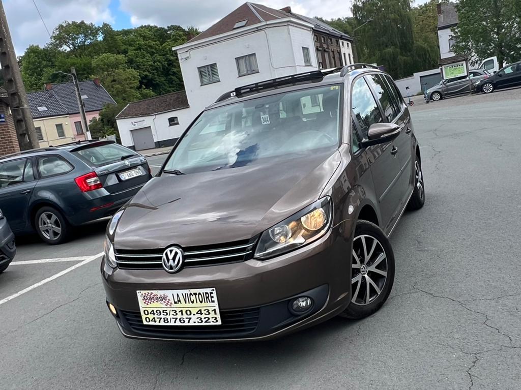 Volkswagen Touran 7 PLACES 2015 année 1.6 TDi 0032478767323, Autos, Volkswagen, 121 g/km, Euro 5, Achat, Entreprise