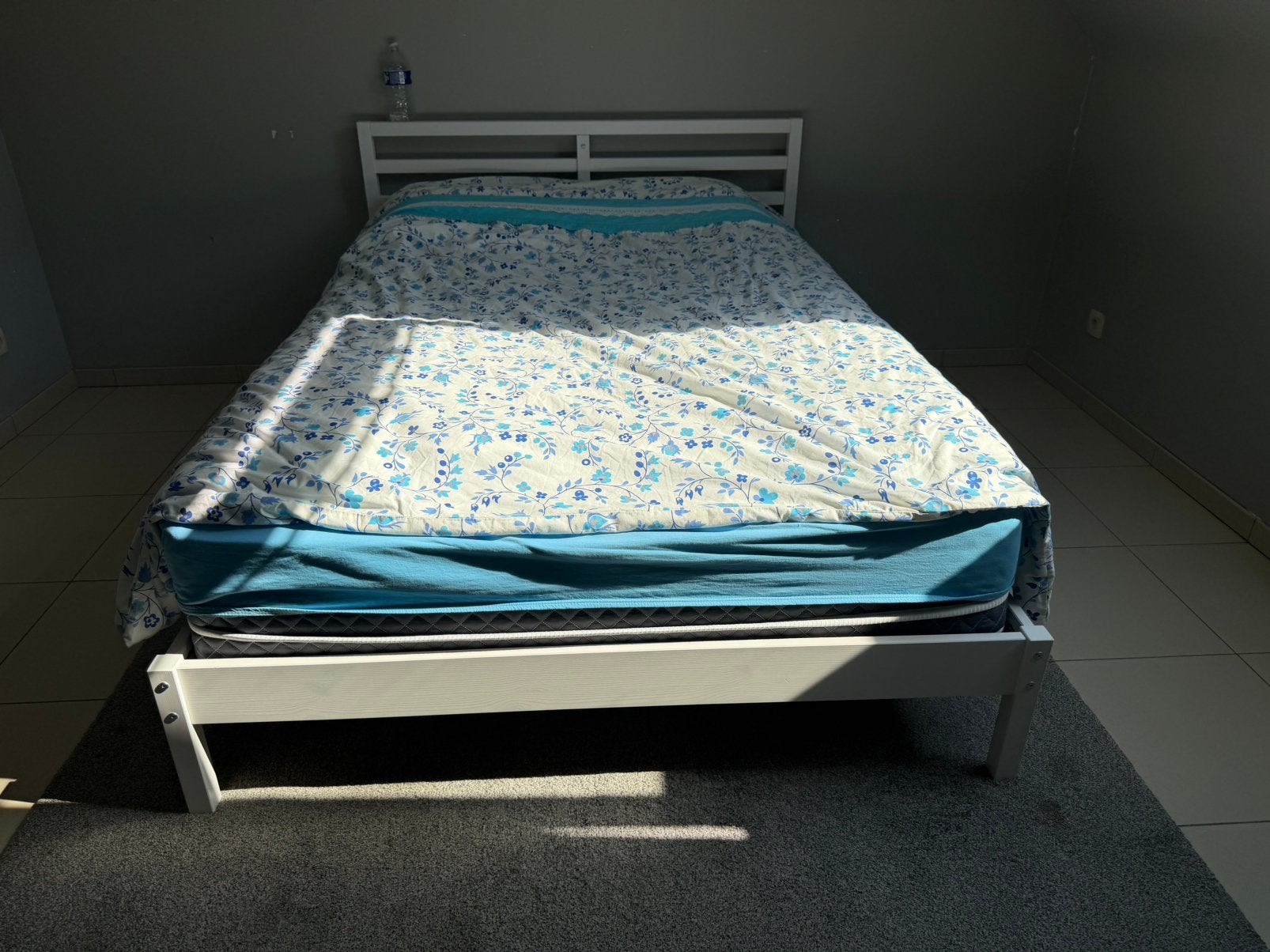 İkea bed frame, Ophalen, Zo goed als nieuw