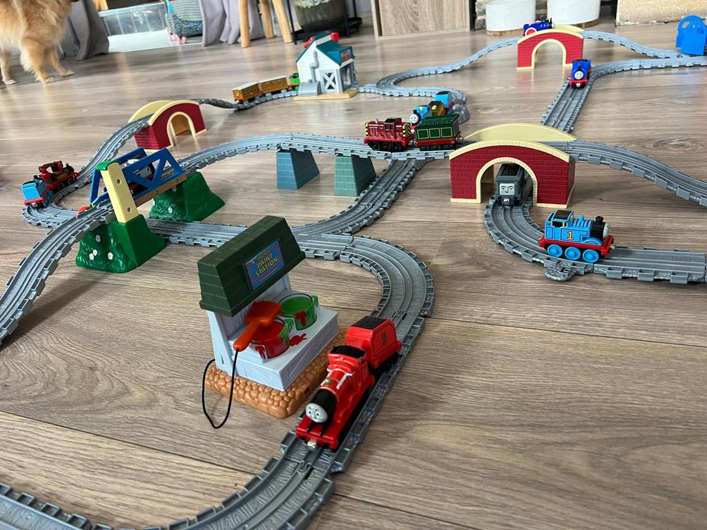 Thomas le petit train, Ophalen of Verzenden, Zo goed als nieuw