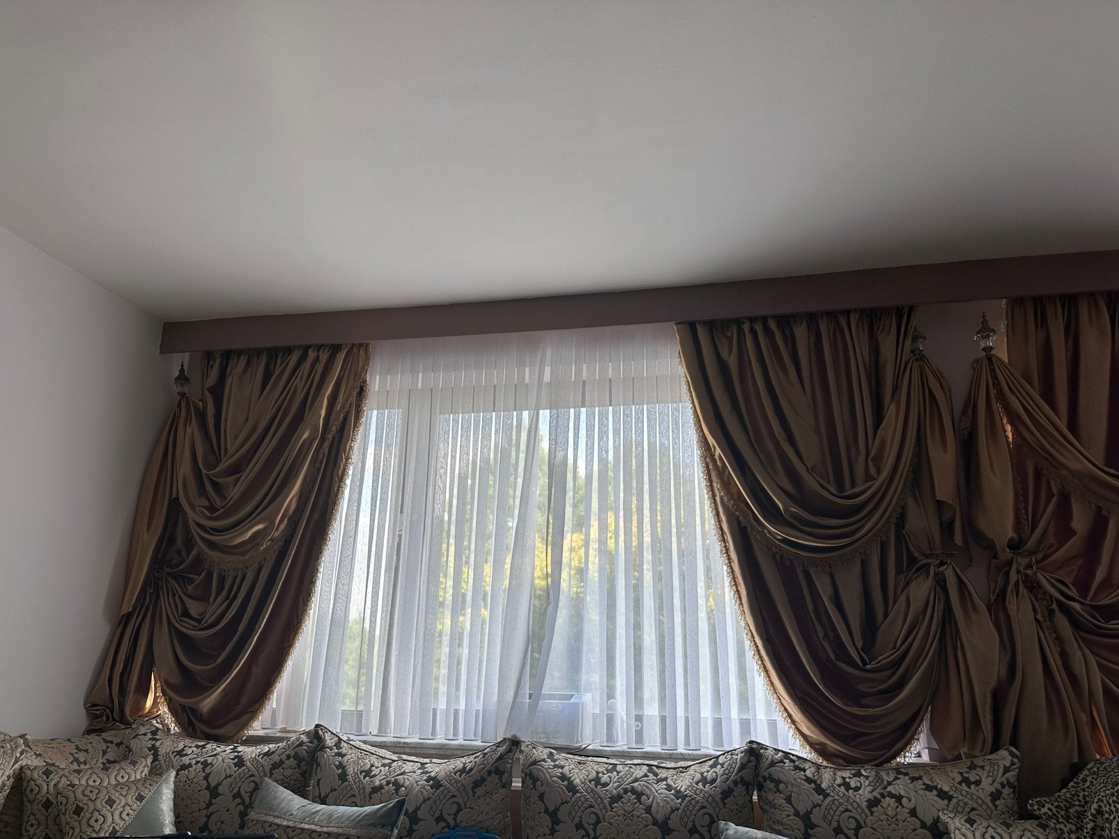 2 rideaux de salon avec nappe, Maison & Meubles, Enlèvement ou Envoi, Comme neuf
