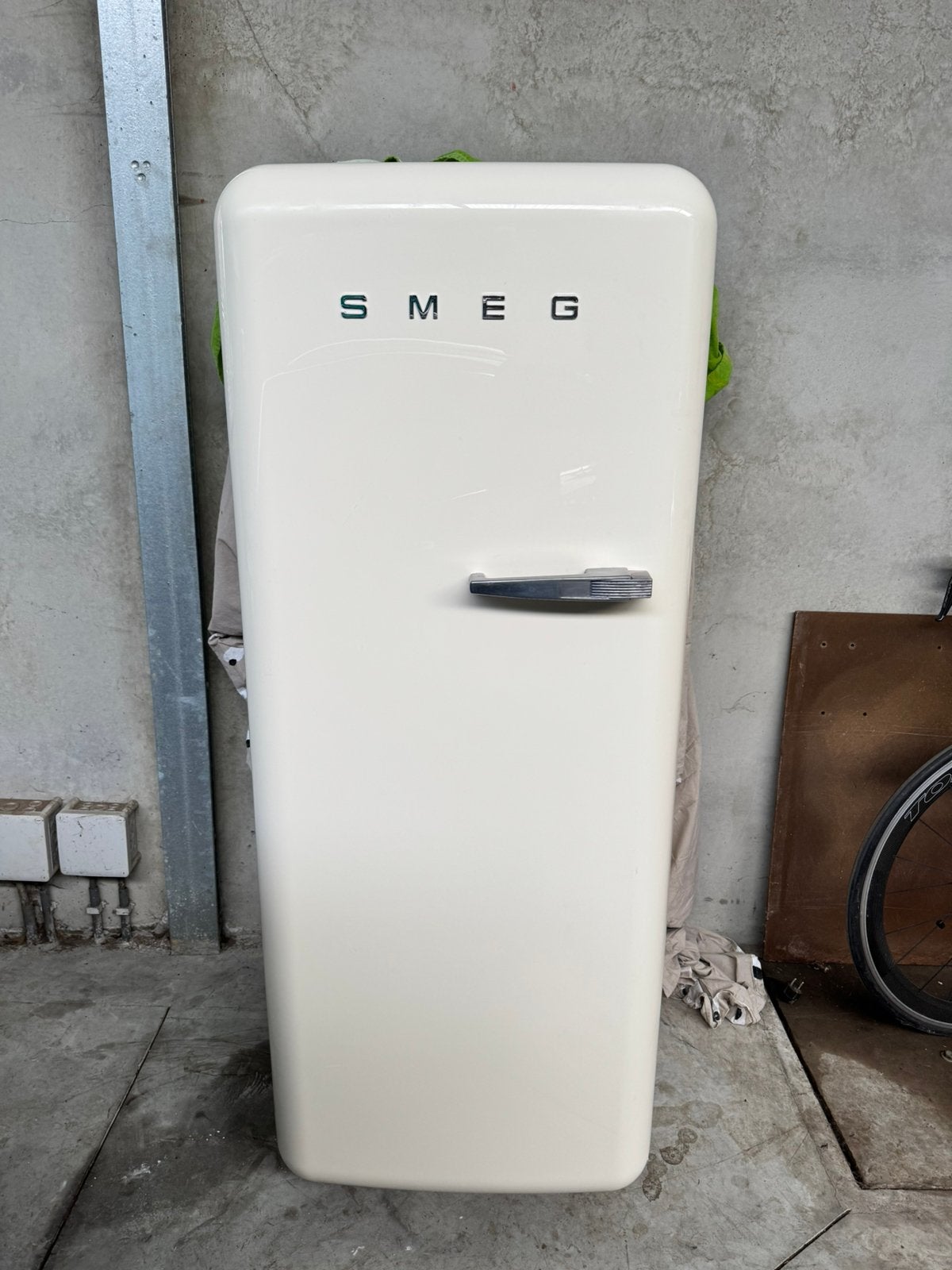 Koelkast met vriesvak, Elektronische apparatuur, Koelkasten en IJskasten, Ophalen, Gebruikt, 60 cm of meer, 140 tot 160 cm