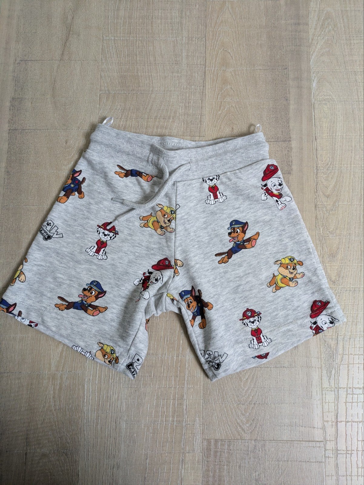 Paw Patrol short maat 98, Enfants & Bébés, Vêtements enfant | Taille 98, Garçon ou Fille, C&A, Enlèvement, Pantalon