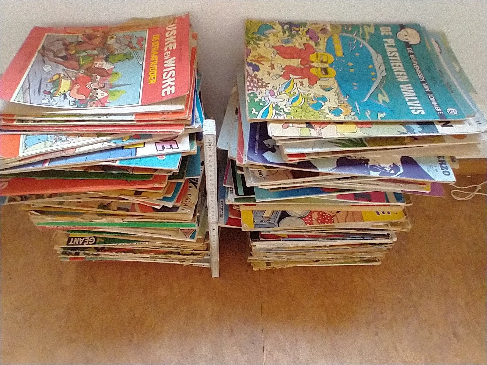 200 stripverhalen  10€, Ophalen, Gelezen