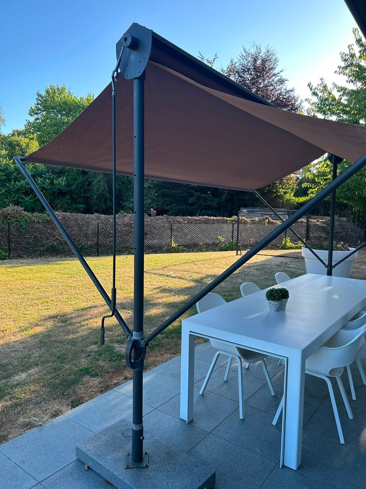 Grande voile d’ombrage autoportante avec 2 socles en granit, Enlèvement, Utilisé, 3 à 4 mètres, Autres types