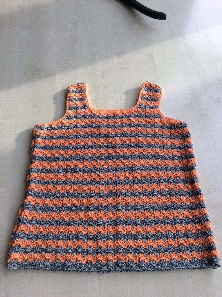 Nieuw, met de hand gehaakt topje. Maat : zie beschrijving., Hobby & Loisirs créatifs, Tricot & Crochet, Enlèvement ou Envoi, Neuf