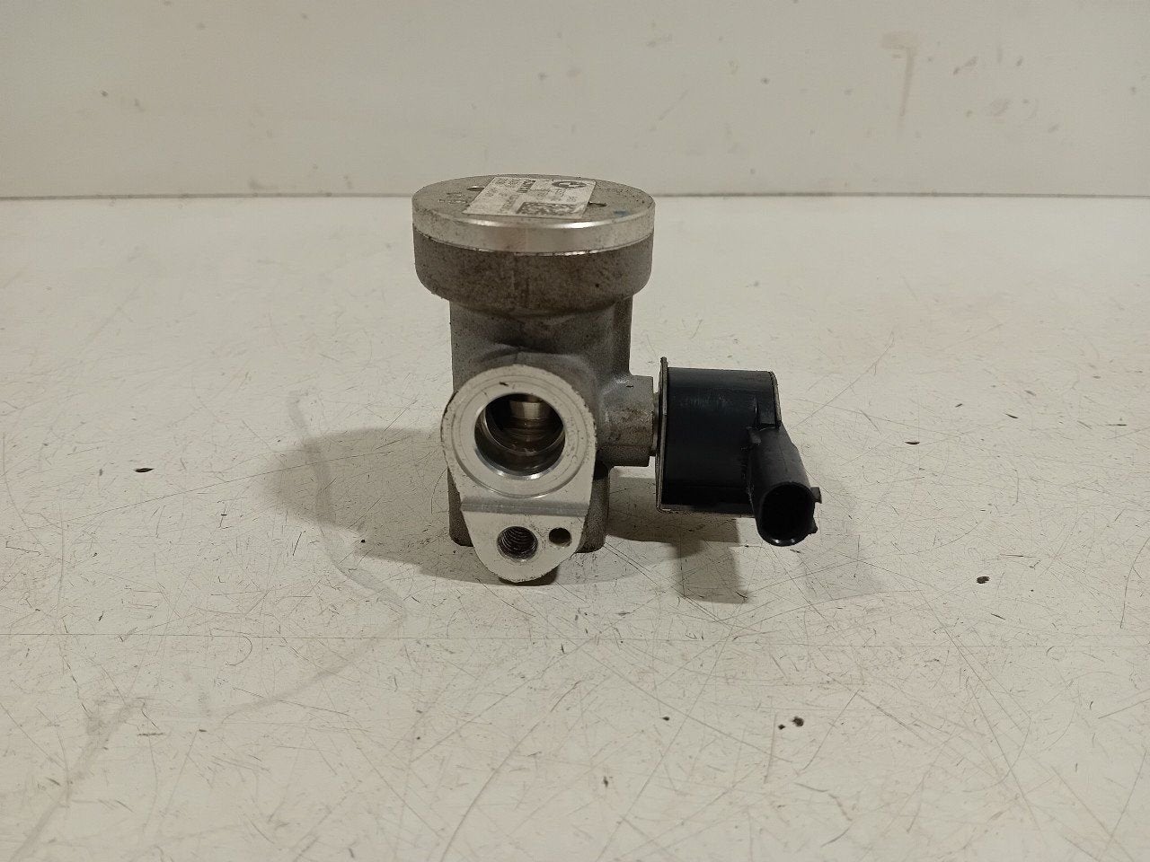 Sensor diversen BMW i3, Onderdelen@venauto.nl, Van der Ven Autorecycling B.V., Ettenseweg 76, 4706 PB Roosendaal, The Netherlands
