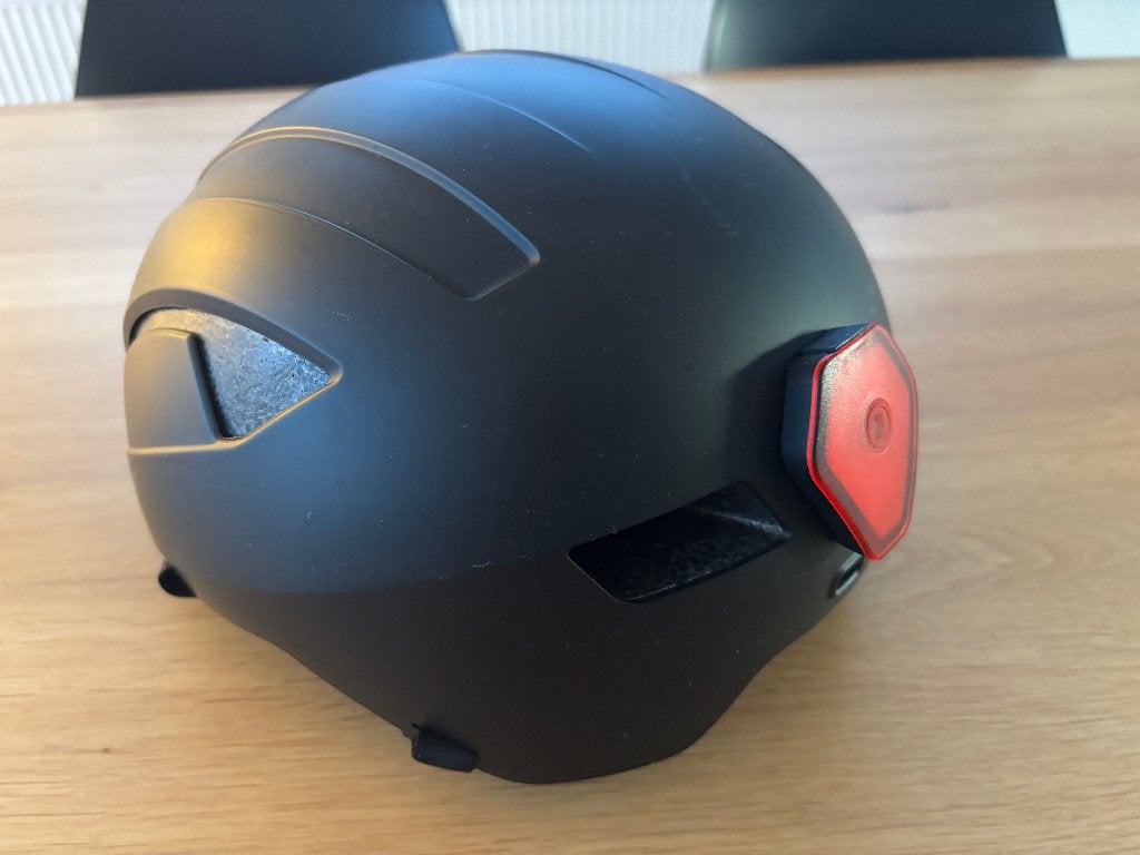 Lazer fietshelm matzwart met LED achterlicht, Vélos & Vélomoteurs, Lazer, Enlèvement ou Envoi, Utilisé, L