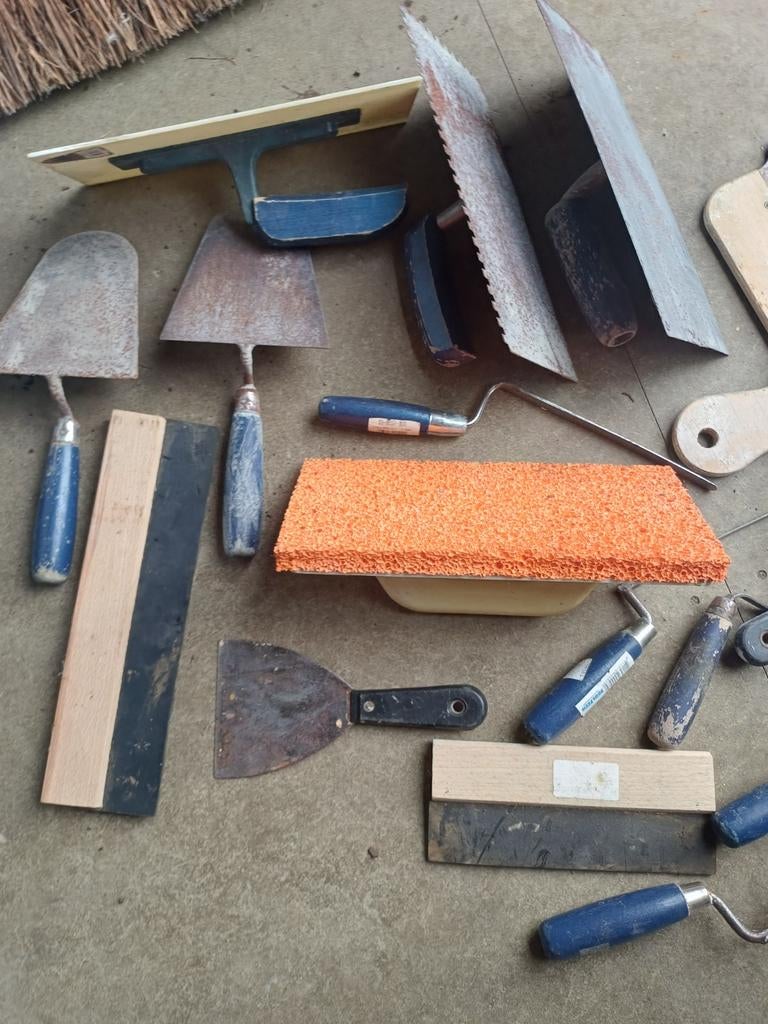 Bezetters materiaal, Ophalen