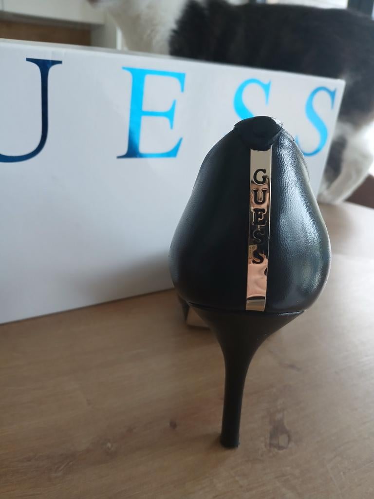 Chaussure à talons Guess, Neuf, Guess, Escarpins, Noir