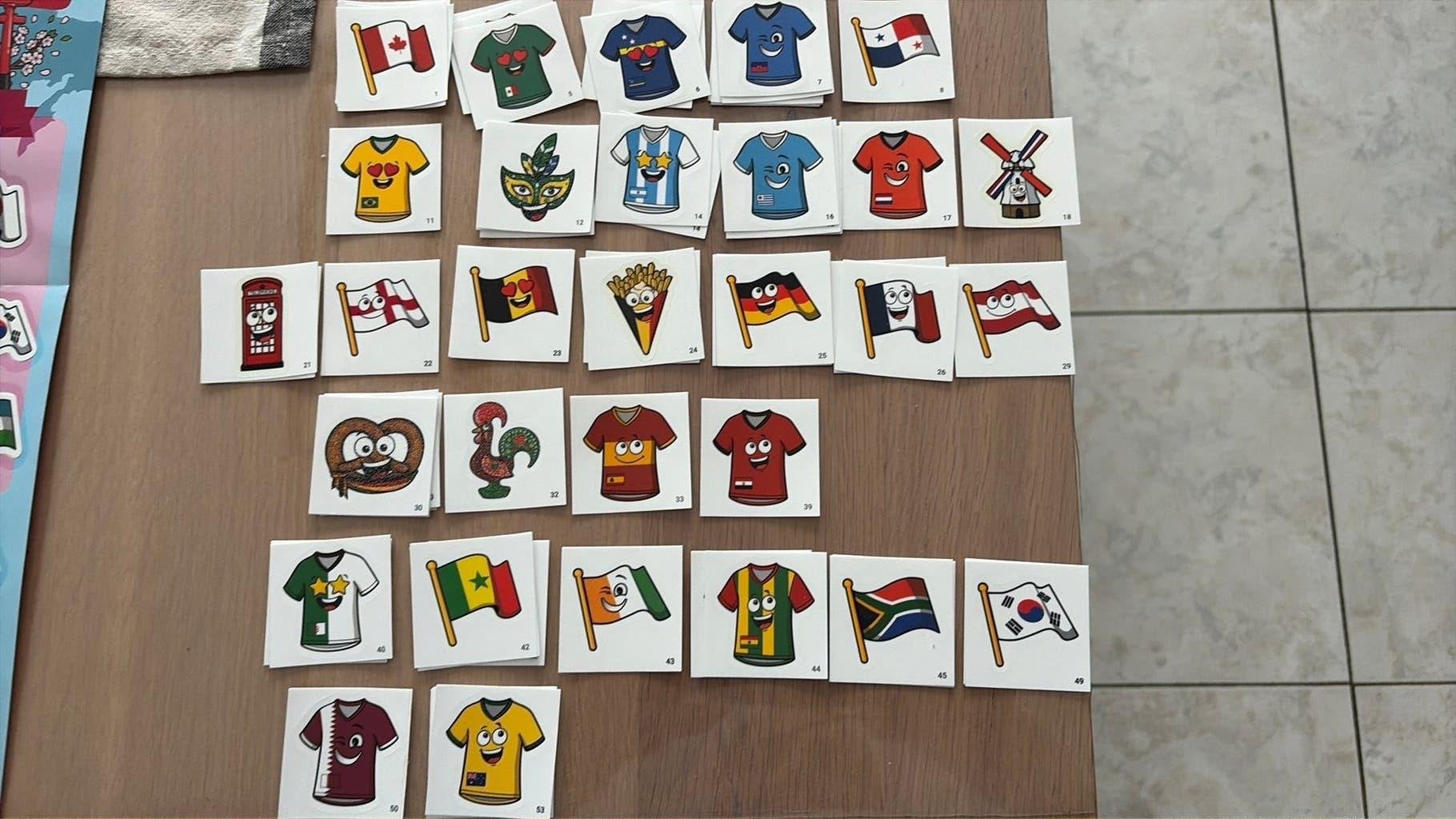 Stick-it ! - 30 stickers - Delhaize, Verzamelen, Overige supermarkten, Ophalen of Verzenden