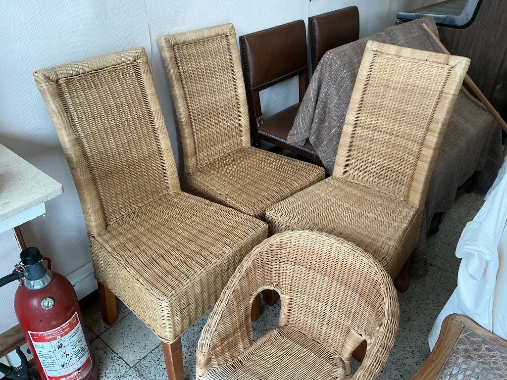 Rieten stoelen, Huis en Inrichting, Stoelen, Ophalen, Bruin, Zo goed als nieuw, Vier