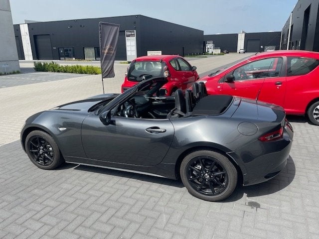 Mazda MX5 1.5I ND Skyactiv, Leder, sensoren +camera,Topstaat, Auto's, Mazda, Achterwielaandrijving, 4 cilinders, Cabriolet, Leder