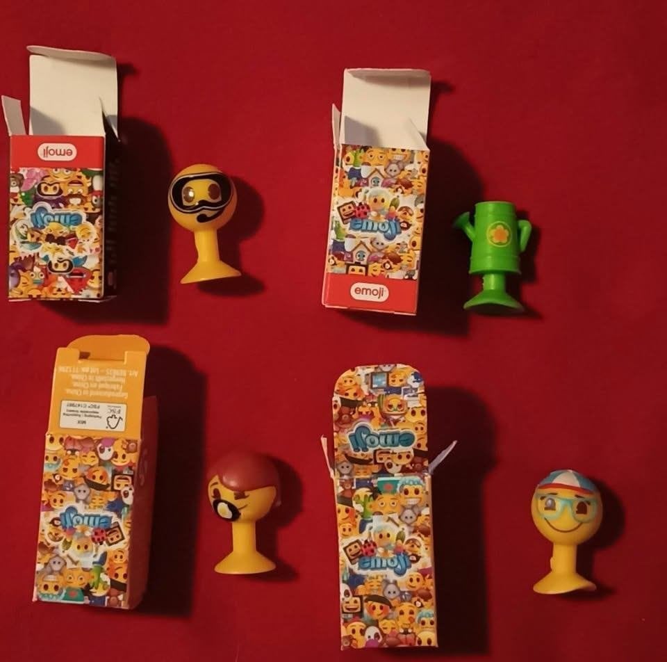 emoji aldi 4 stuks samen, Verzamelen, Aldi, Ophalen of Verzenden