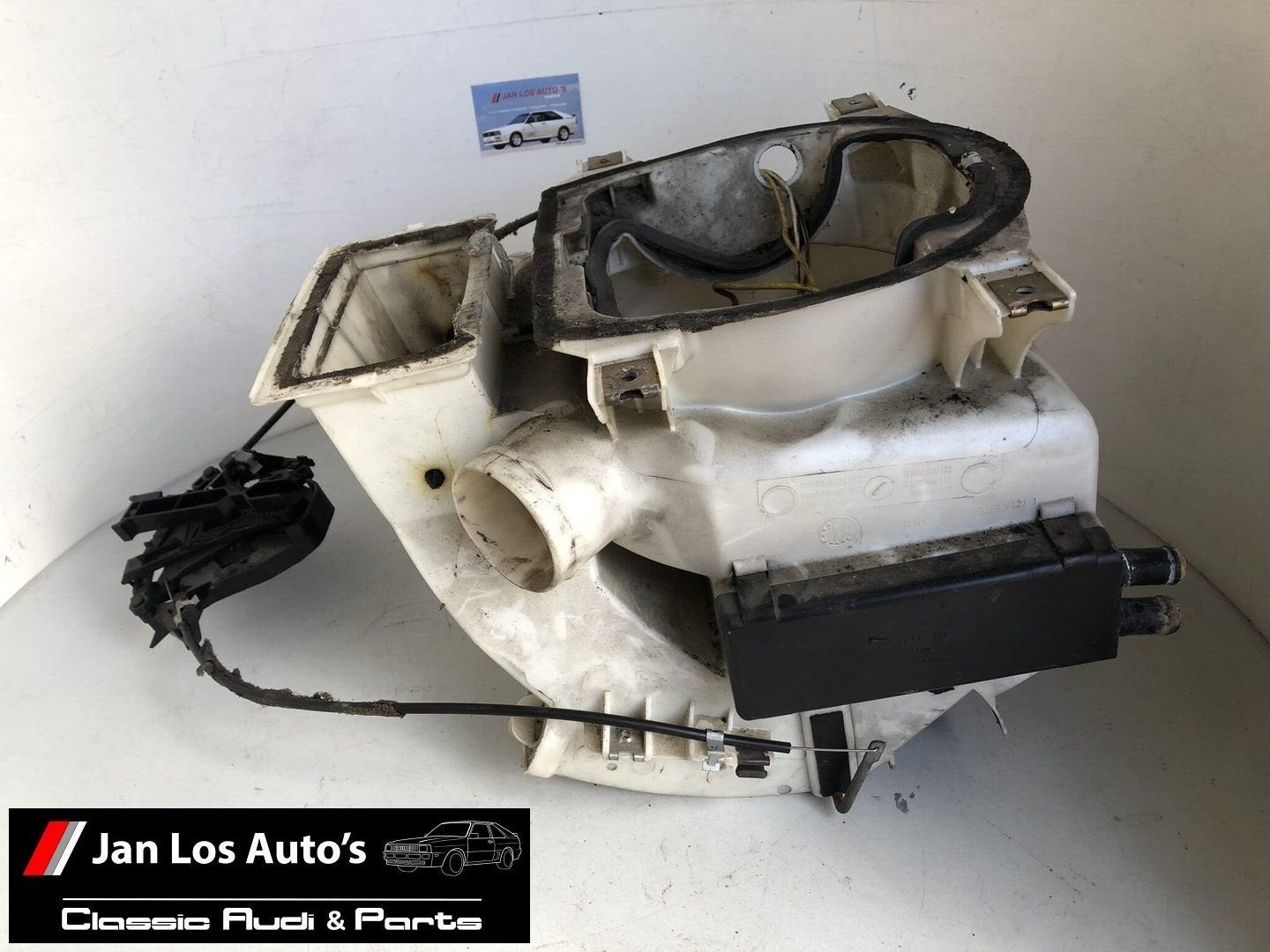 Kachelhuis Audi Coupe / 80 B2 811819096, Autos : Pièces & Accessoires, -, Audi, Utilisé, -