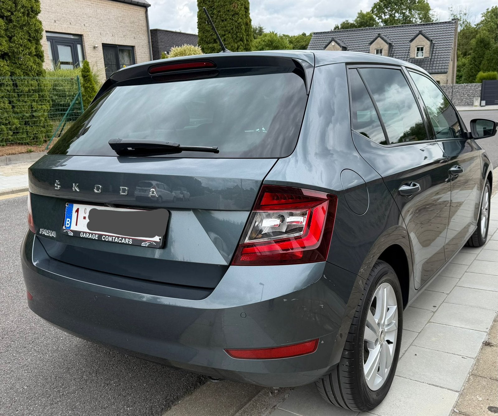 Skoda Fabia essence 2022 neuve 77 000 km, Auto's, Euro 6, Alcantara, Particulier, Zilver of Grijs