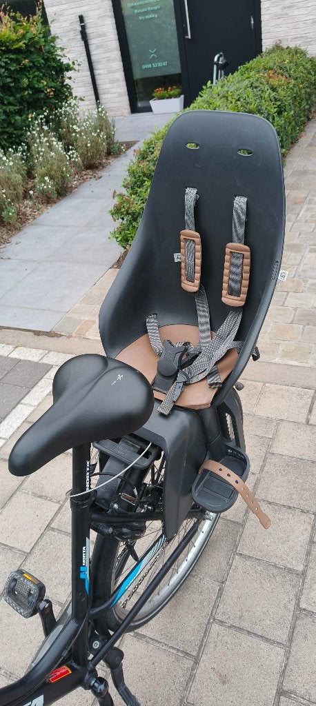 Fietszitje, Fietsen en Brommers, Fietsaccessoires | Fietsstoeltjes, Ophalen, Gebruikt, Achterzitje, Voetsteuntjes