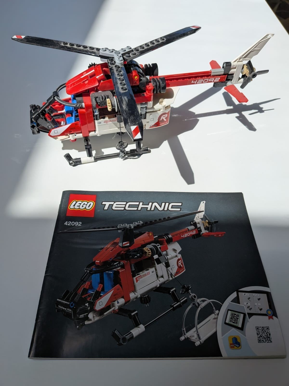 Lego Technic 42092 Reddingshelikopter, Lego, Ophalen of Verzenden, Zo goed als nieuw, Complete set