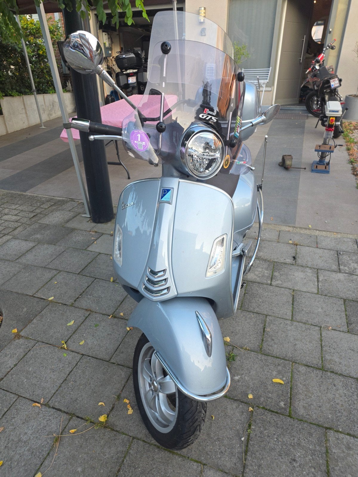 Vespa gts300 HPE 2021 BLUE, Ophalen, Piaggio, Gebruikt, Benzine