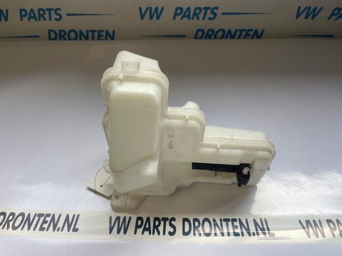 Ruitensproeiertank voor van een Seat Arona, Gebruikt, -, -, Ophalen of Verzenden