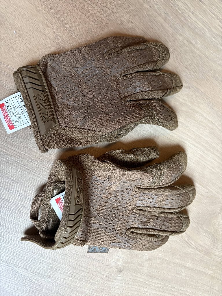Tactical gloves, Enlèvement ou Envoi, Comme neuf