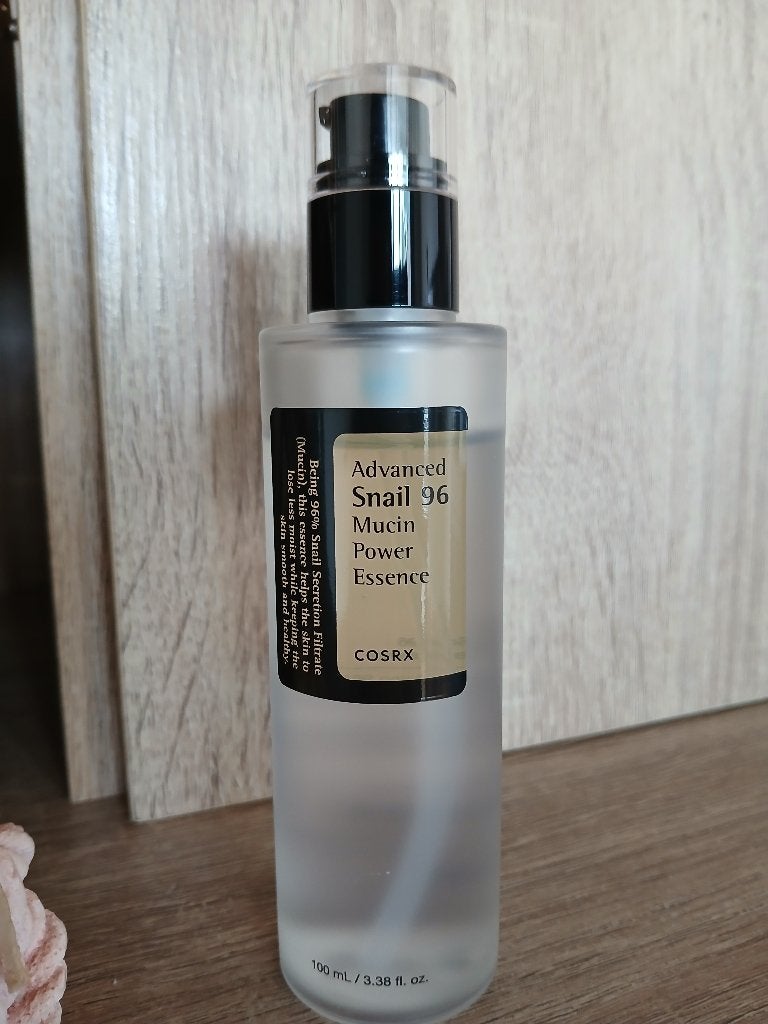 COSRX Snail96 Muccin Essence, Enlèvement ou Envoi, Comme neuf, Tout le visage, Soins