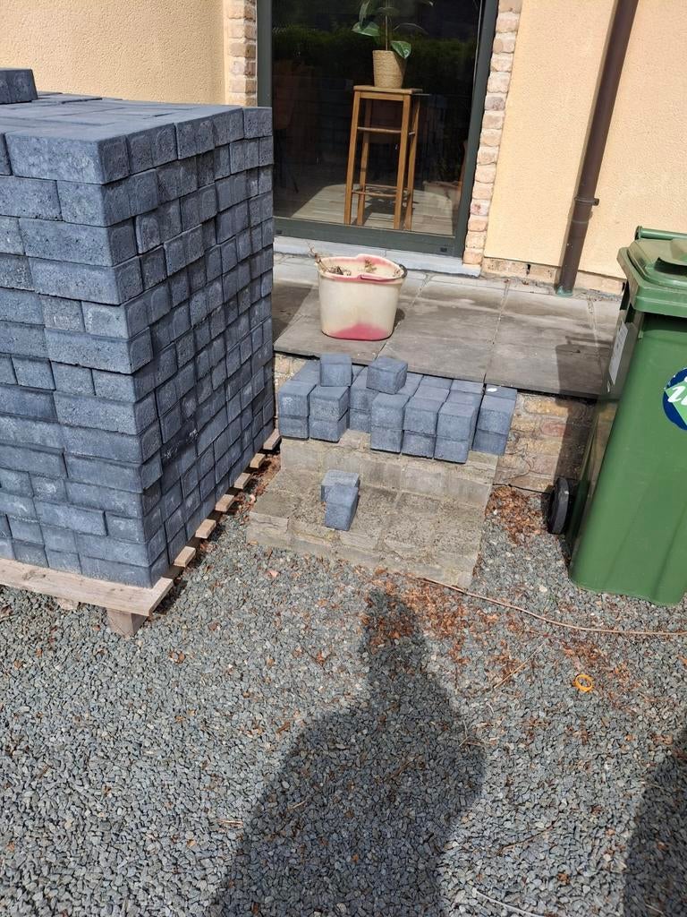 Nieuwe klinkers zwart en geel, Tuin en Terras, Ophalen, Klinkers