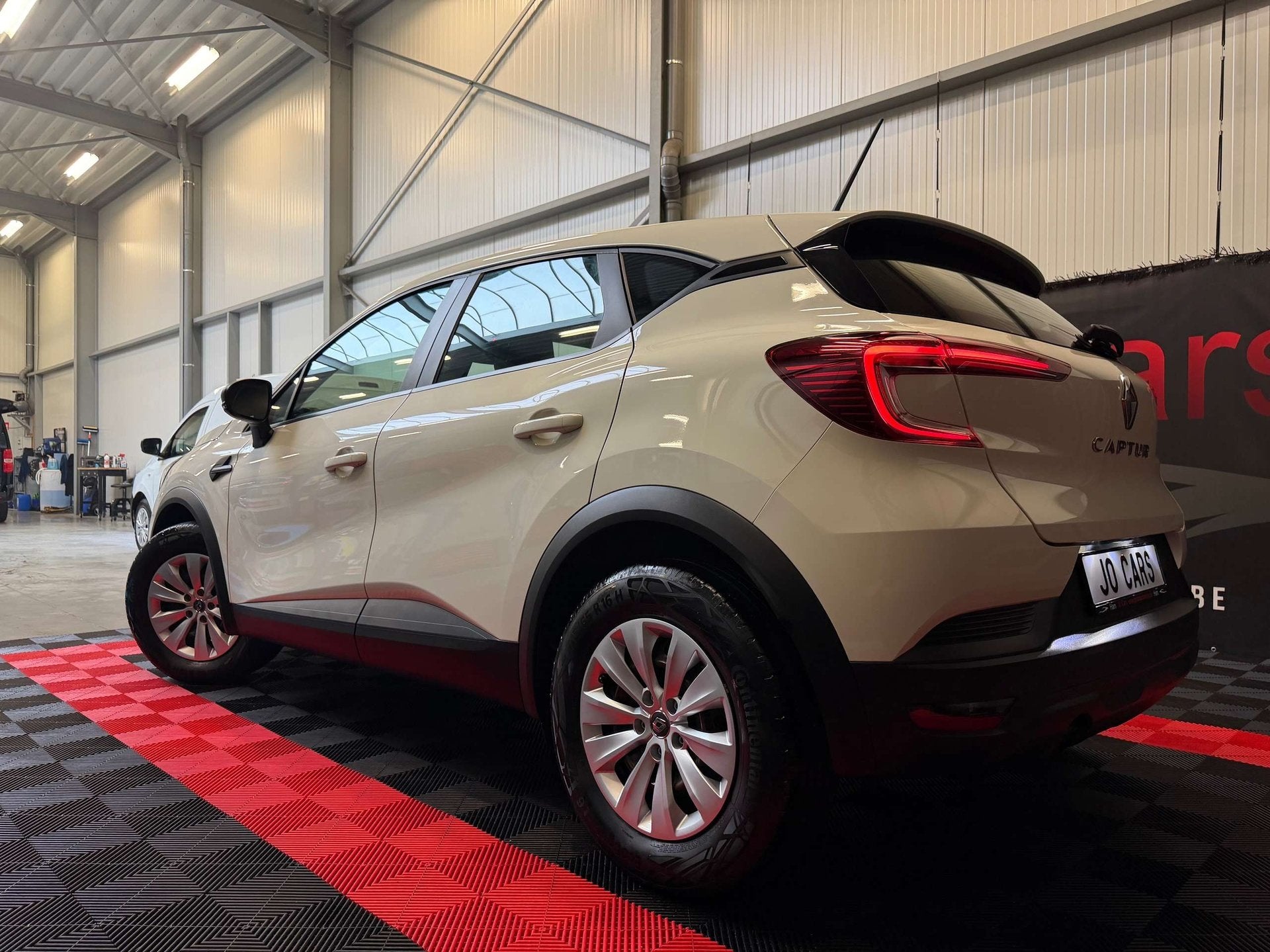 Renault Captur 1.0/Led/Cruise/Airco/Lane-d/Lane-k/R-wiel/Nie, Auto's, Dealer onderhouden, Stof, Gebruikt, Wit