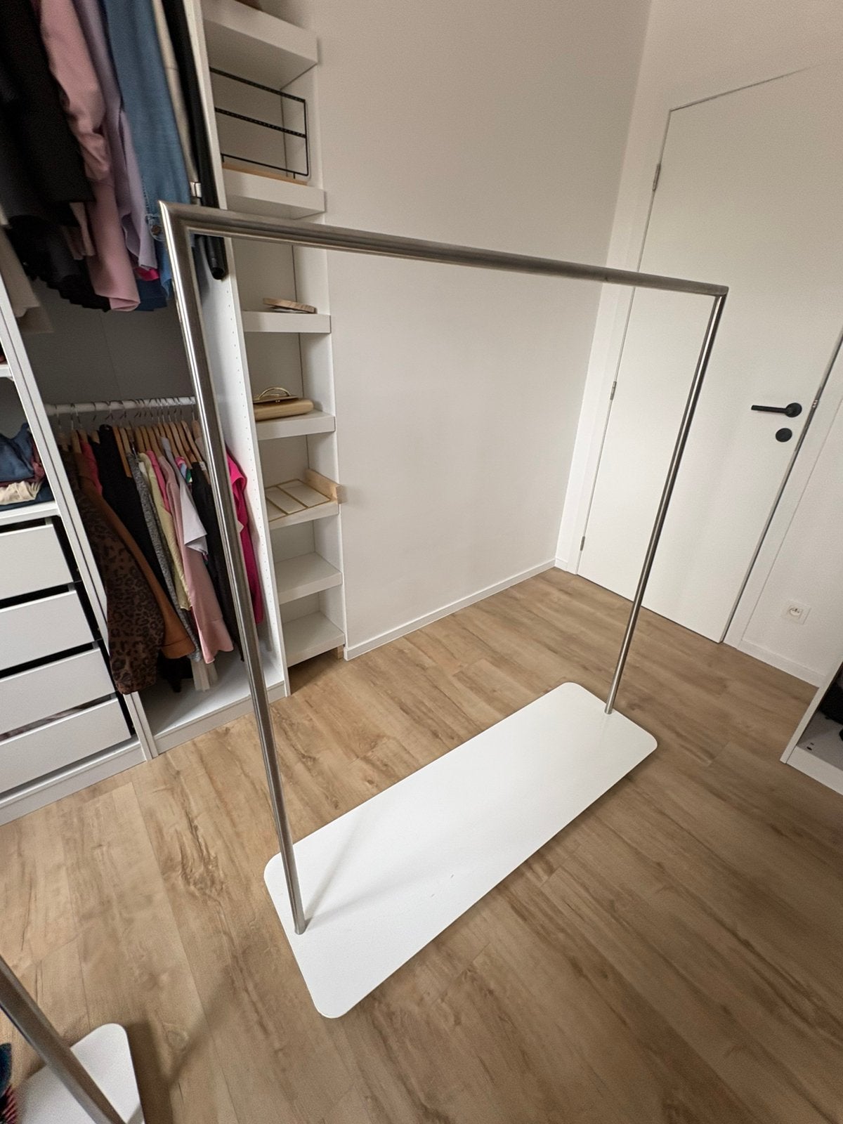 Étagère à vêtements/étagère de magasin professionnelle, Enlèvement, Comme neuf