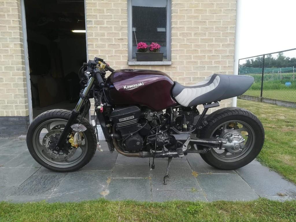 Caferacer project, Motoren, Ophalen
