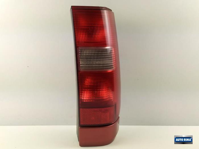 Feu arrière droit d'un Volvo V70, Autos : Pièces & Accessoires, -, 3 mois de garantie, Utilisé, -