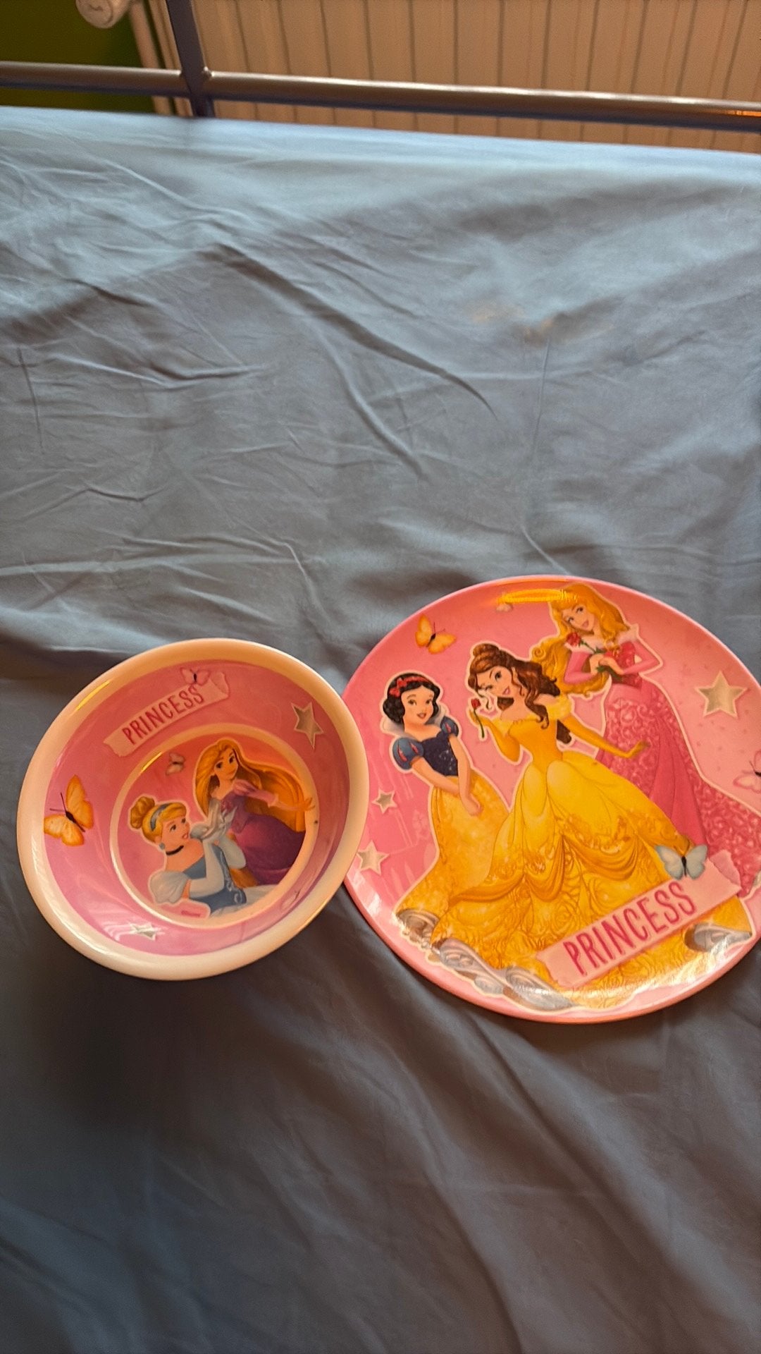 Disney Princess bord en kommetje, Huis en Inrichting, Keuken | Servies, Ophalen of Verzenden, Zo goed als nieuw