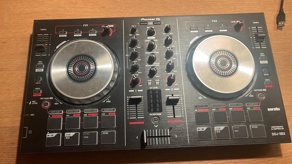 Pioneer DDJ-SB2, Musique & Instruments, DJ sets & Platines, Comme neuf, Platine, Pioneer, Enlèvement