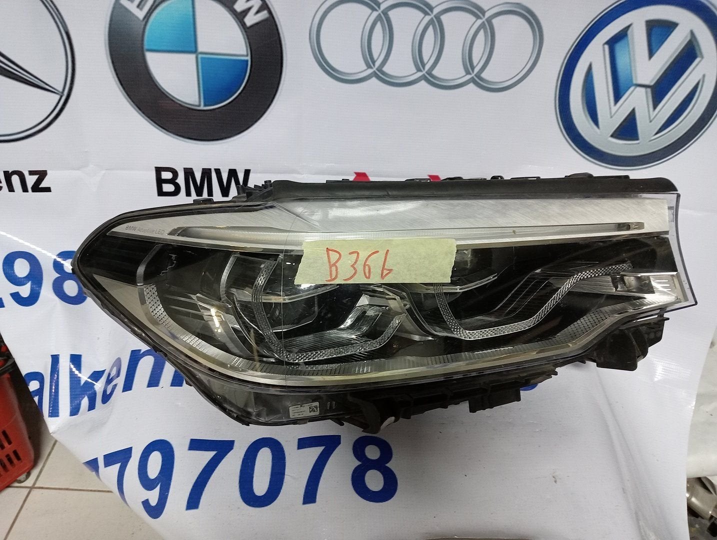 BMW 5 SERIE G30 G31 ADAPTIVE LED KOPLAMP RECHTS 7439210-01, -, Utilisé, -, Enlèvement ou Envoi