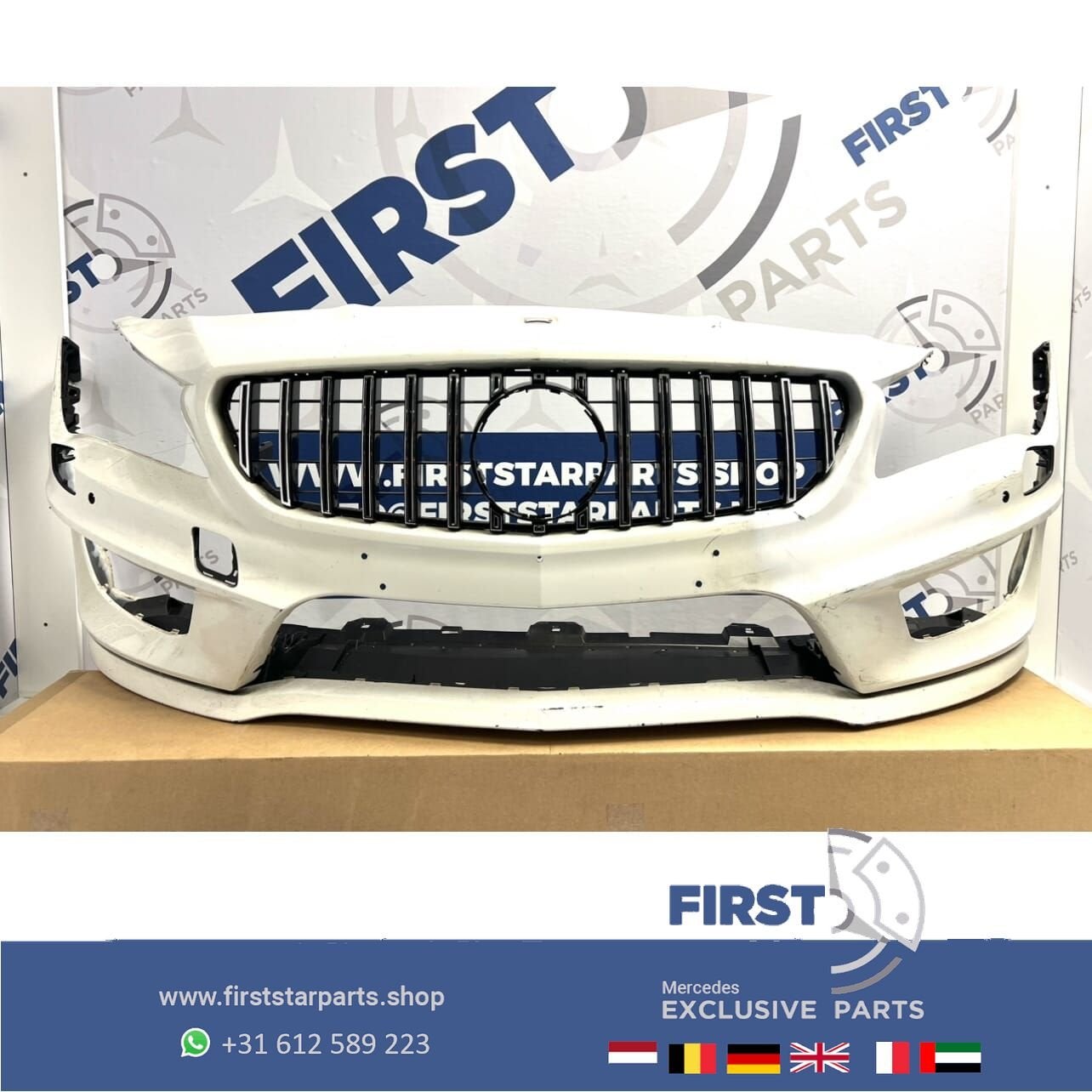 W117 BUMPER C117 CLA45 AMG VOORBUMPER WIT ZWART GRIJS ROOD B, Gebruikt, -, Voor, Ophalen of Verzenden