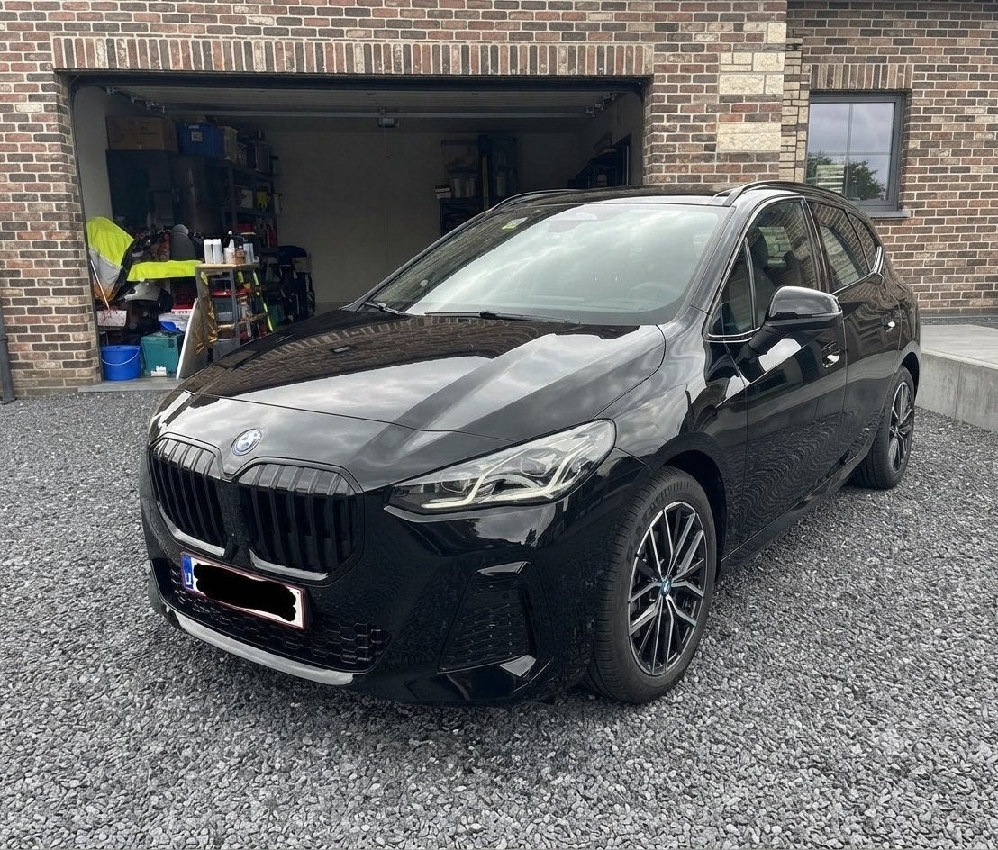 BMW 230e active tourer Xdrive garantie bmw jusque 03.2028, Auto's, Automaat, Zwart, Zwart, 2 Reeks Active Tourer