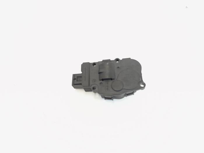 Clapet chauffage moteur d'un Mercedes E-Klasse, Autos : Pièces & Accessoires, Moteurs & Accessoires, Mercedes-Benz, Utilisé, 3 mois de garantie