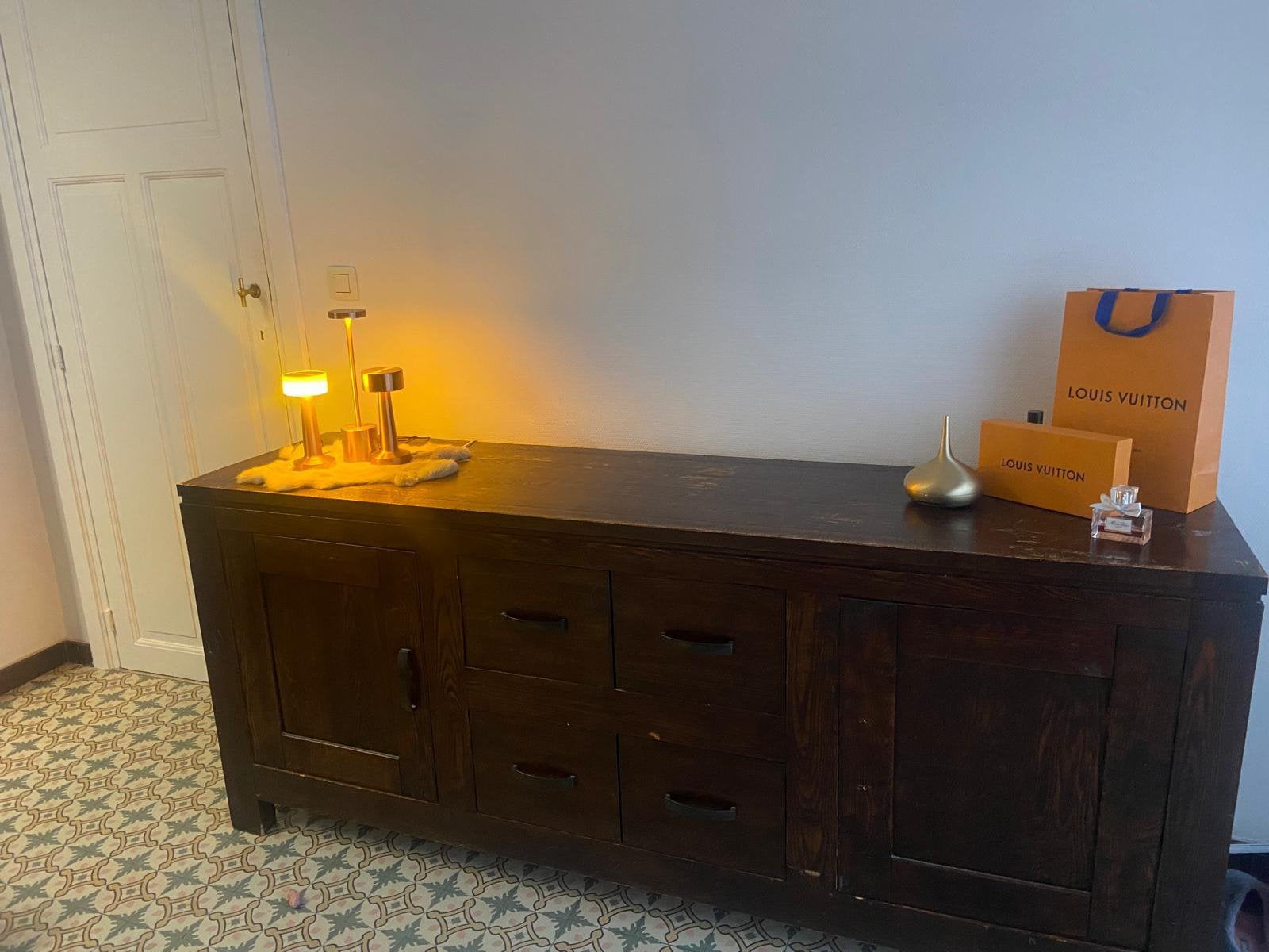 Masieve eetplaats., Huis en Inrichting, Ophalen, Gebruikt, 100 tot 150 cm, Vijf personen of meer