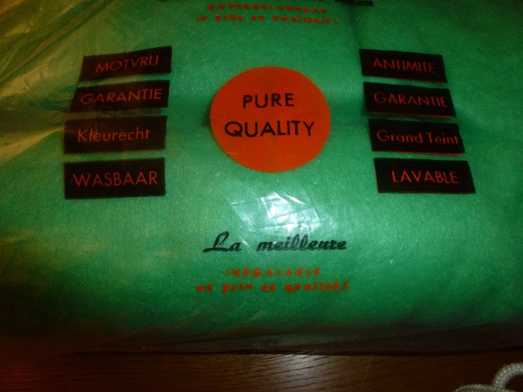 COUVERTURE 1 PERSONNE NEUVE, Maison & Meubles, Enlèvement ou Envoi, Neuf, Une personne, Lavable