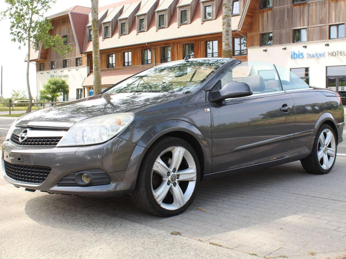 Opel Astra CABRIO 1.9 CDTi Cosmo LEDER PDC ALU18", Autos, Cuir, Argent ou Gris, Achat, 110 kW