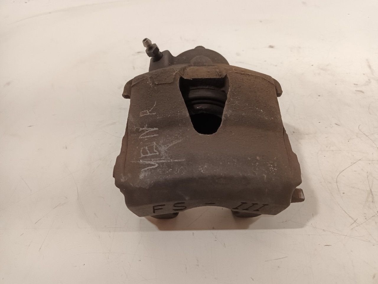 Remklauw rechts achter Skoda Fabia, Onderdelen@venauto.nl, Van der Ven Autorecycling B.V., Gebruikt, Ettenseweg 76, 4706 PB Roosendaal, The Netherlands