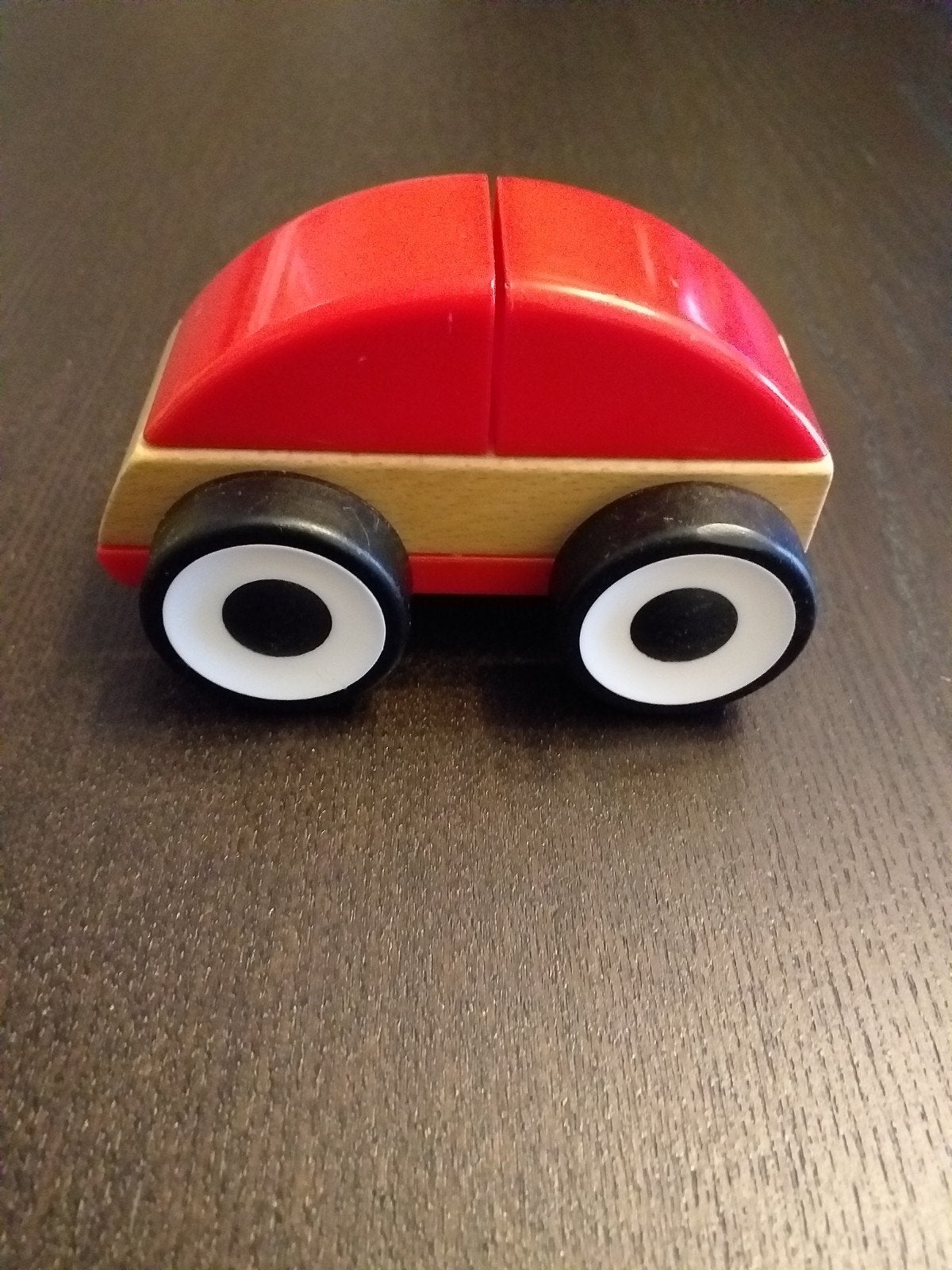 Voiture forme ikea, Enlèvement ou Envoi