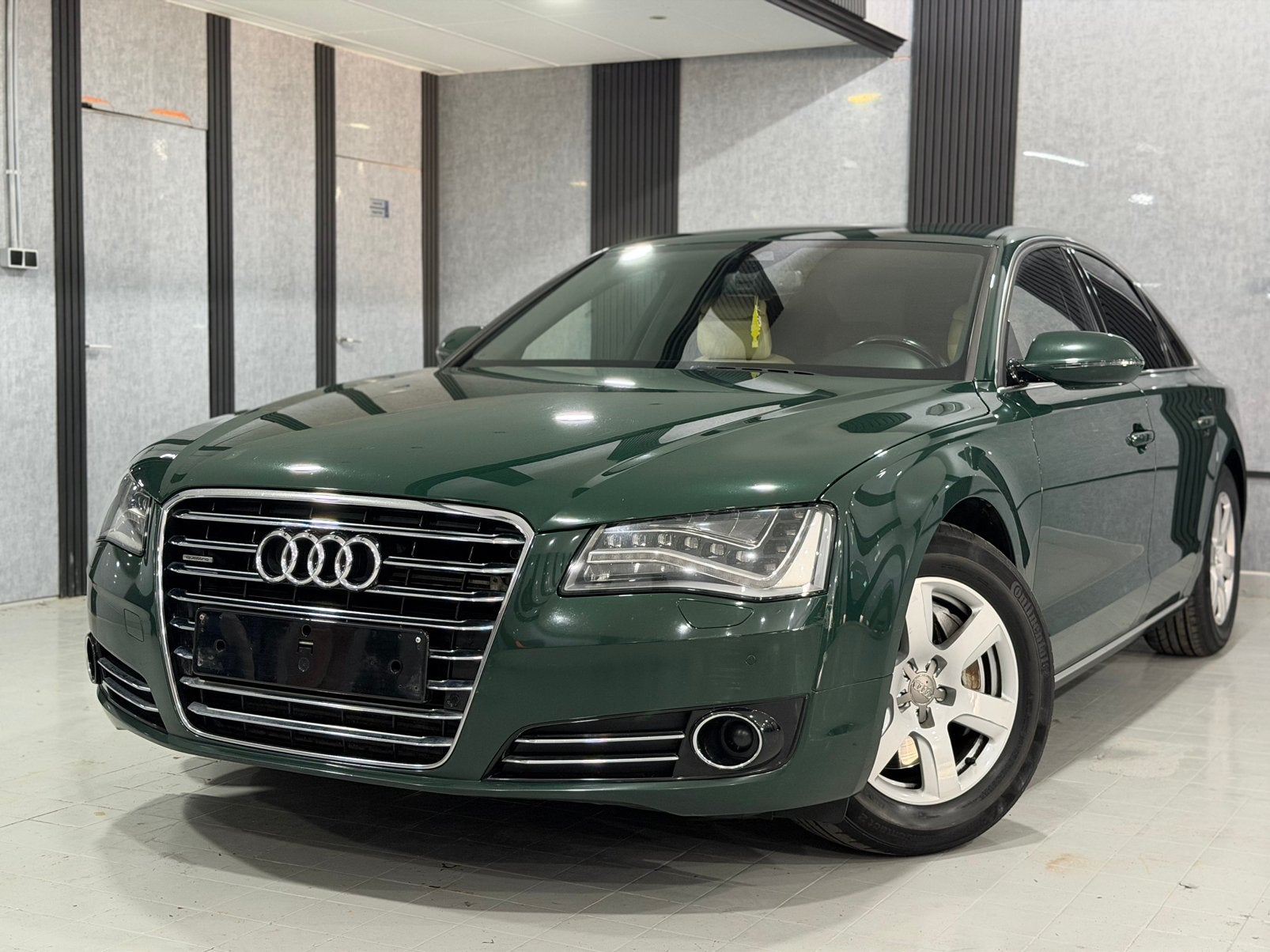 AUDI A8 EXCLUSIVE 3.0L TDI BOITE AUTOMATIQUE FULL OPTIONS, Autos, Cuir, Achat, Entreprise, Diesel
