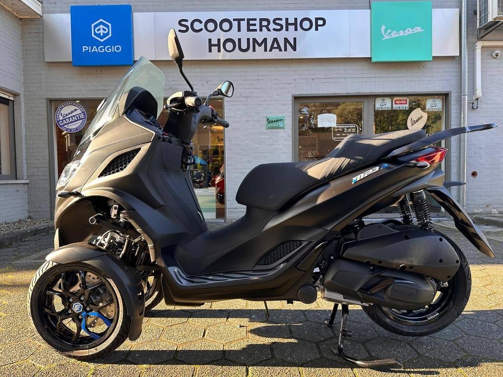 Piaggio MP3 310cc hpe SPORT NERO METEORA, Fietsen en Brommers, Overige modellen, 310 cc, Nieuw, Benzine