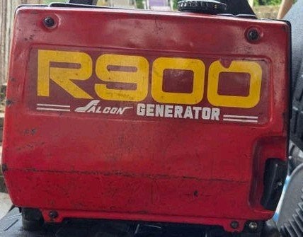 Générateur électrique Façon 4T, Bricolage & Construction, Générateurs, Réduction de bruit, Utilisé, Essence, Moins de 5 kVA
