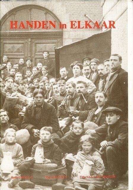 (g136) Handen in elkaar, 100 jaar ziekenfonds, Ophalen of Verzenden, Gelezen
