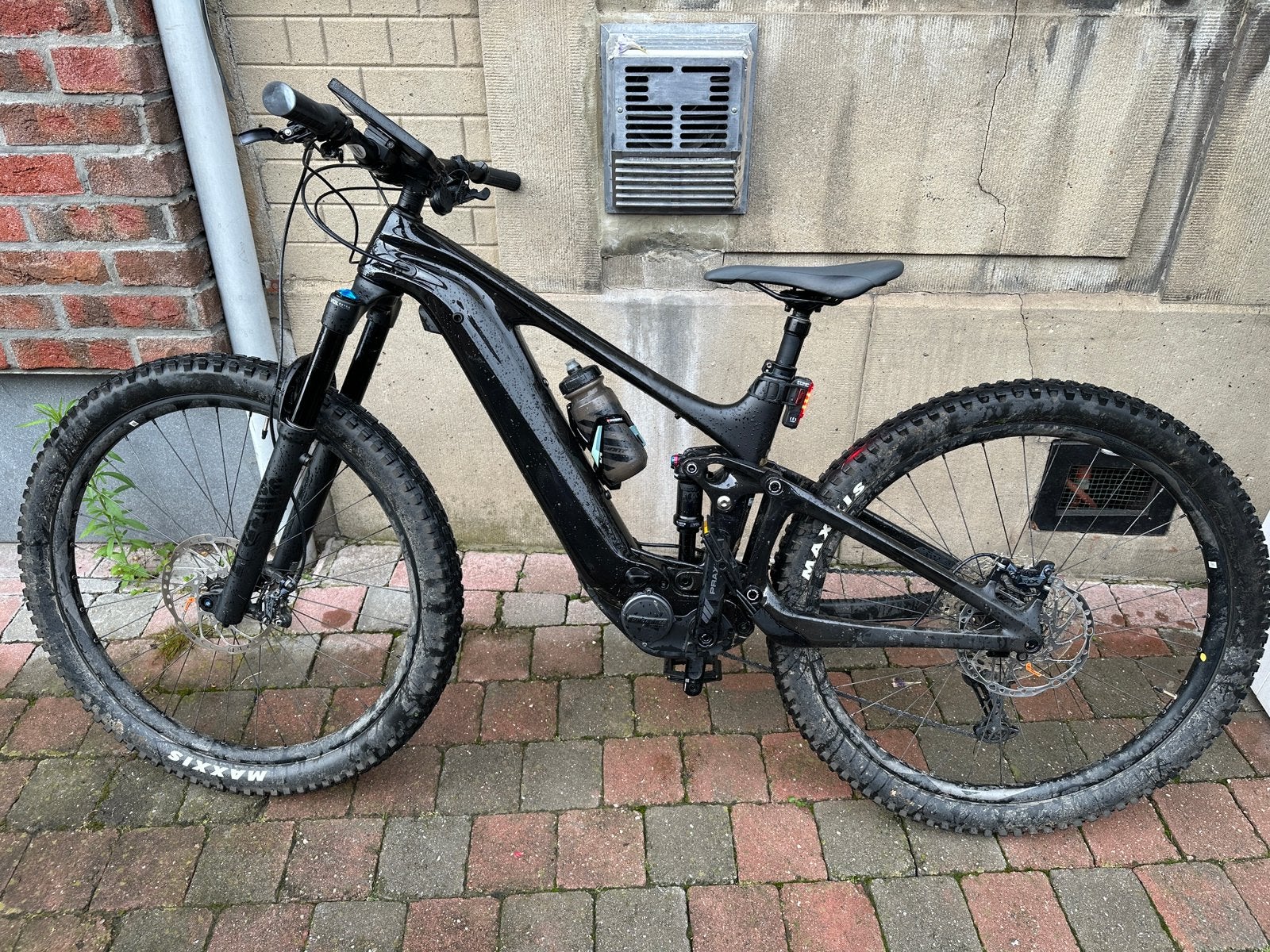 Giant Trance X e+2 Taille M 620kms 2023, Vélos & Vélomoteurs, Enlèvement, Comme neuf, Giant