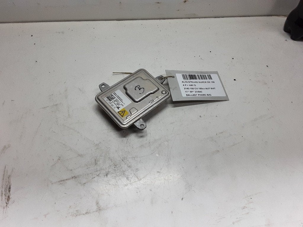 BALLAST DE PHARE XENON GAUCHE Stelvio (949) (30732932015), Mevr. I. Hauben, Utilisé, Alfa Romeo, Rue de l'Espoir 34 34
4030  GRIVEGNÉE, BE