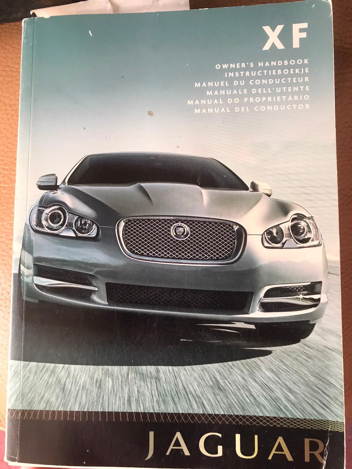 Handleiding jaguar XF, Ophalen of Verzenden, Zo goed als nieuw